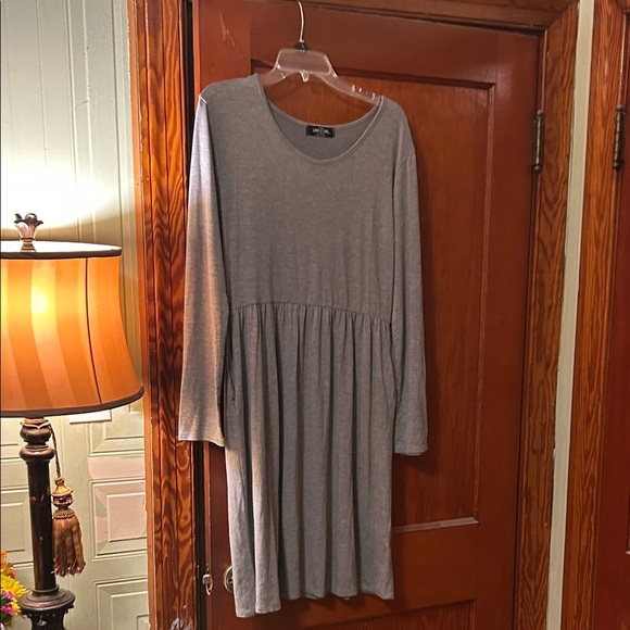 Long Sleeve Casual Gray Dress - Picture 6 of 6